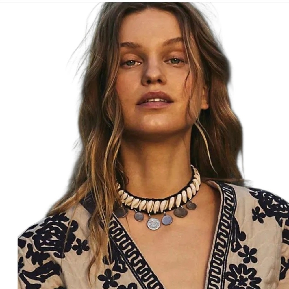 Free People Kalua Choker Shell and Silver Coin Necklace NWT